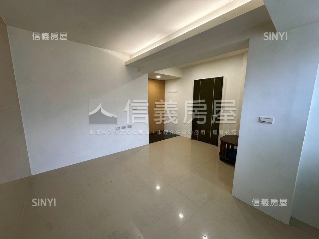 北市電梯低總價套房房屋室內格局與周邊環境