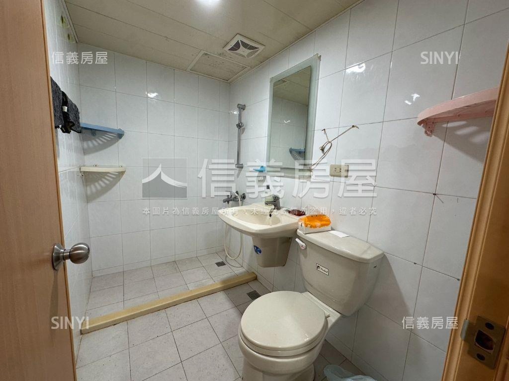 北市電梯低總價套房房屋室內格局與周邊環境