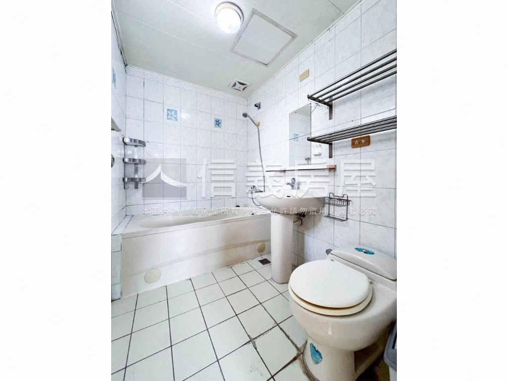 福聯新城甲棟稀有釋出三房房屋室內格局與周邊環境