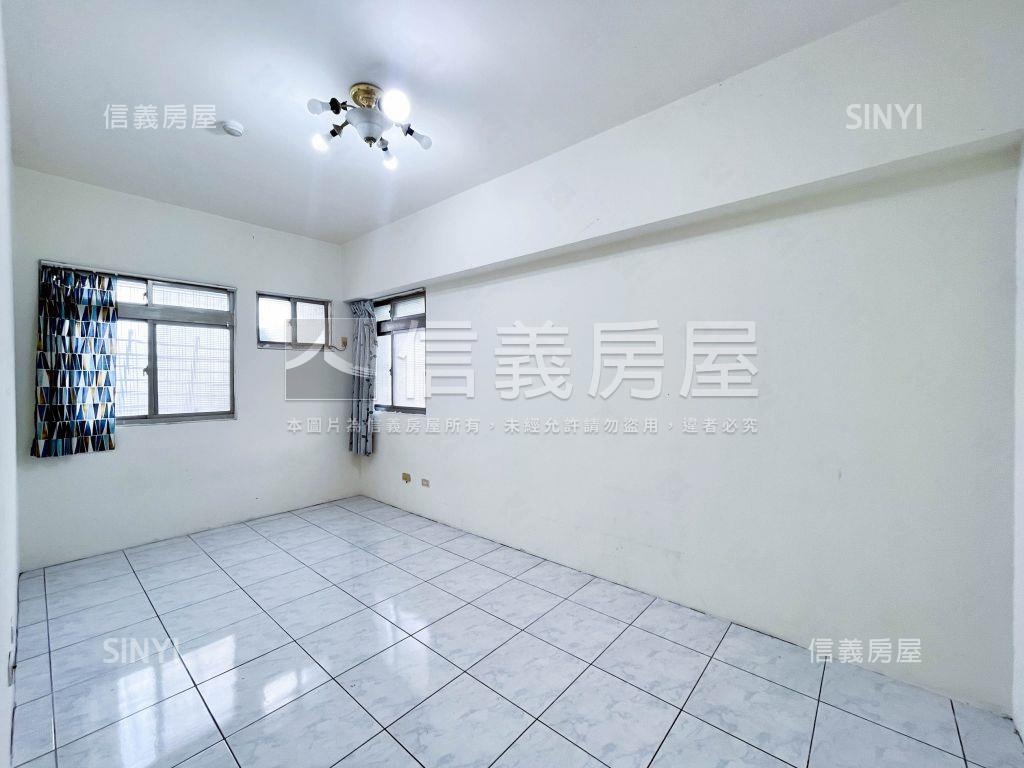 福聯新城甲棟稀有釋出三房房屋室內格局與周邊環境