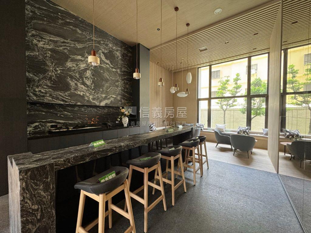百達鳳邸高樓景觀兩房平車房屋室內格局與周邊環境