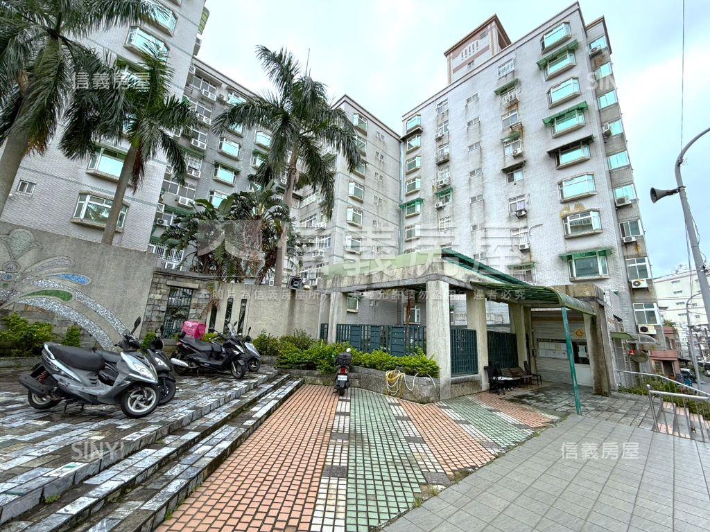 聖陶沙三房車位房屋室內格局與周邊環境