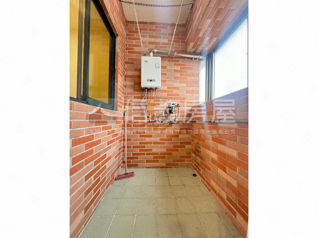新鮮市大三房裝潢美屋房屋室內格局與周邊環境