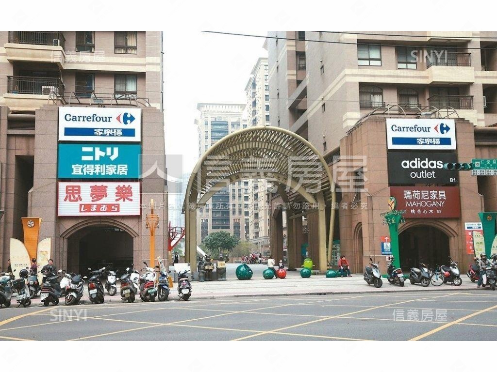 新鮮市大三房裝潢美屋房屋室內格局與周邊環境