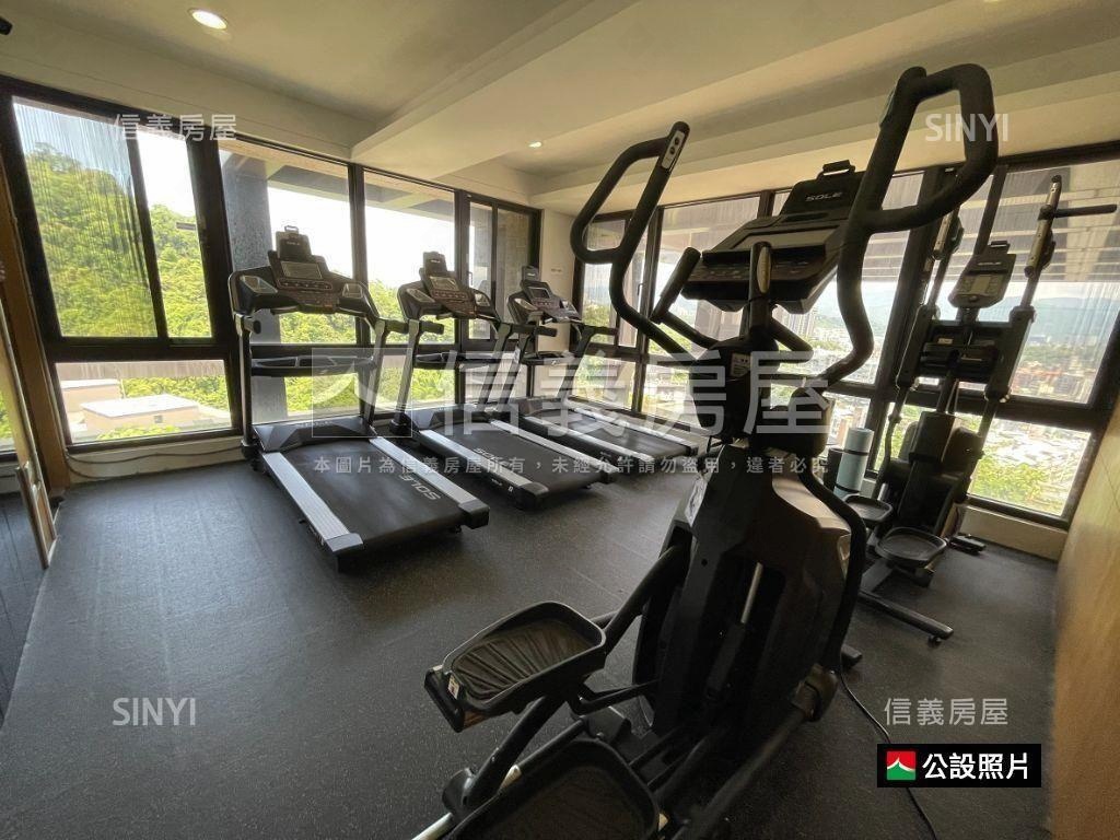 敦南觀止美三房車位房屋室內格局與周邊環境