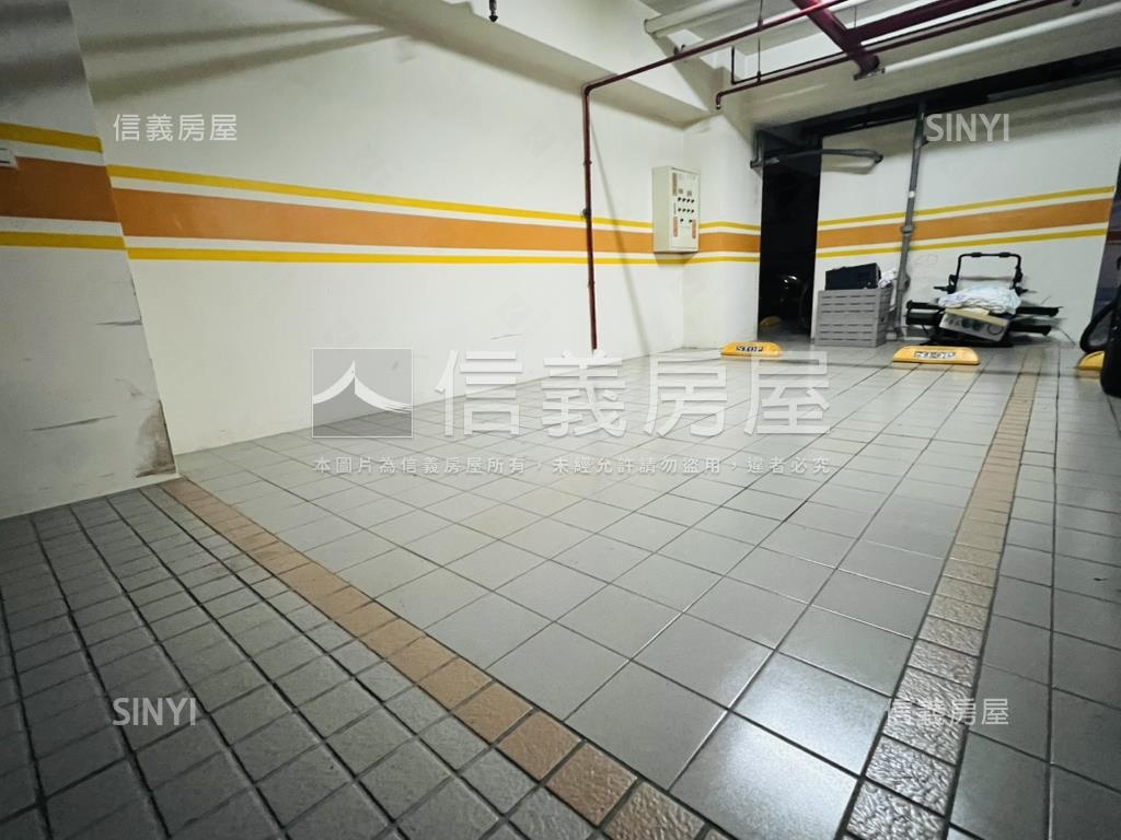 椰林首選次頂視野大四房房屋室內格局與周邊環境