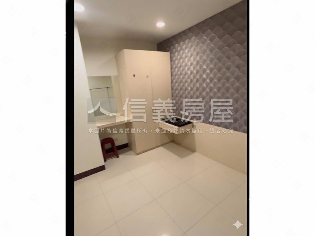 捷運三和國中站旁投資好屋房屋室內格局與周邊環境