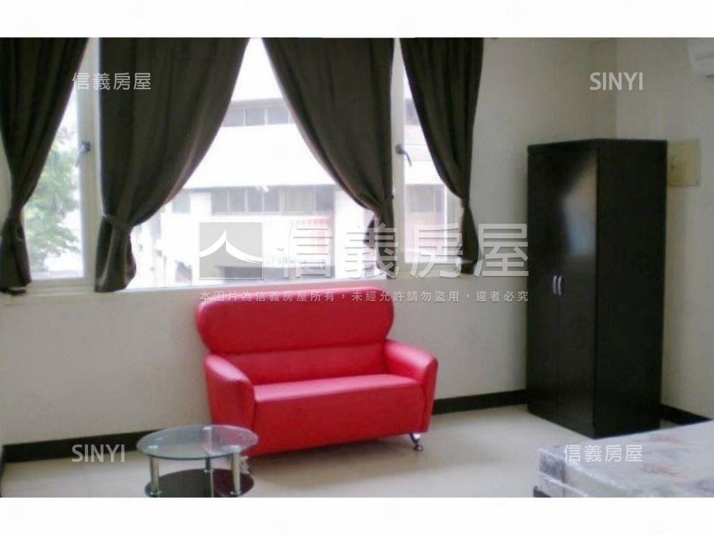 五權五街黃金角間透店房屋室內格局與周邊環境