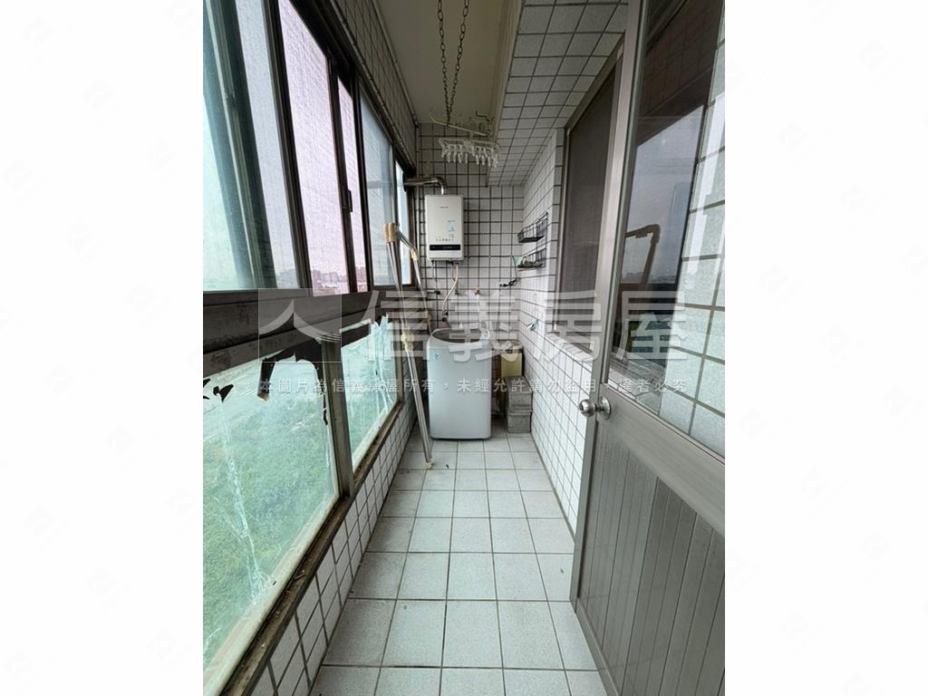 敦化公園旁視野兩房車位房屋室內格局與周邊環境