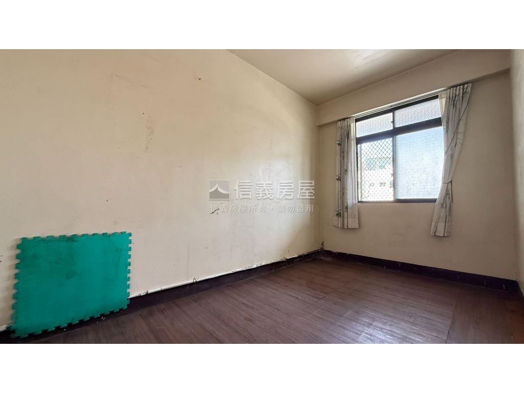 宜昌路吃市店面！！房屋室內格局與周邊環境
