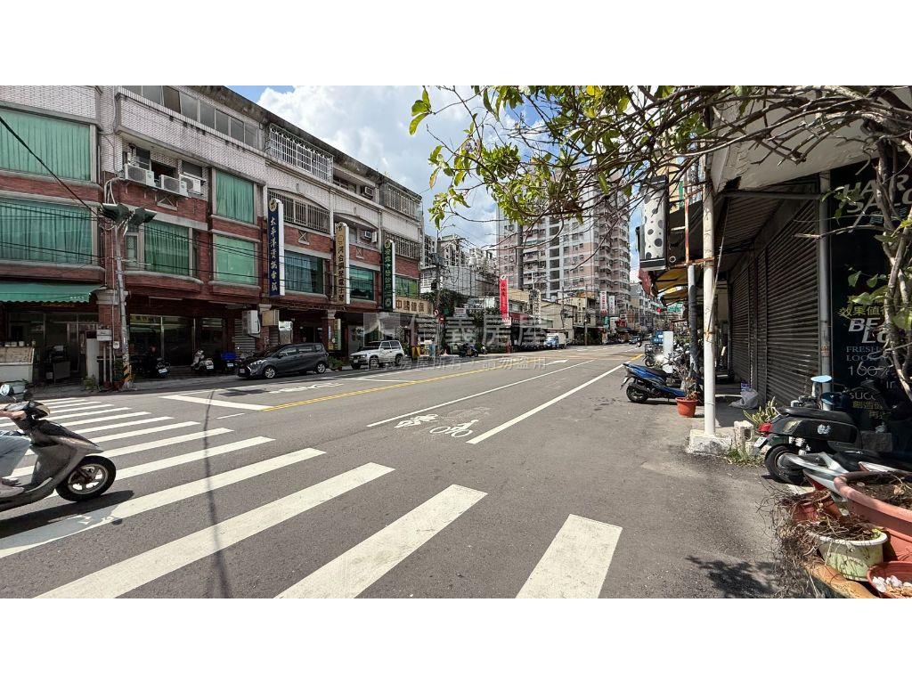 宜昌路吃市店面！！房屋室內格局與周邊環境