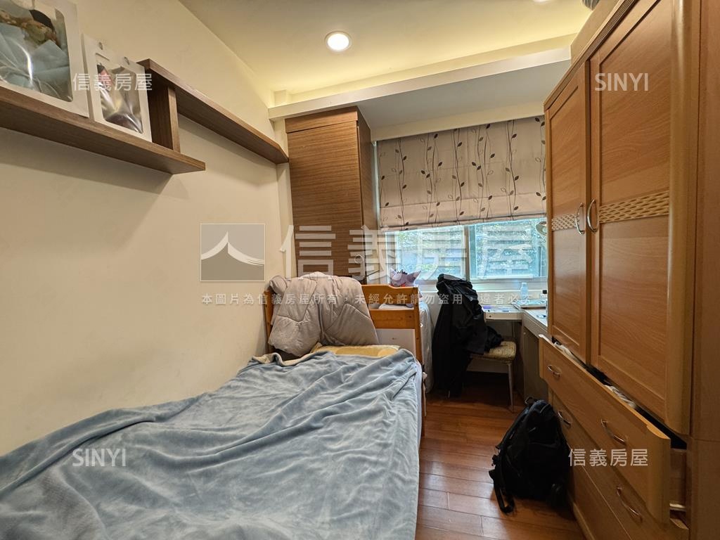 捷運新和國小典雅電梯三房房屋室內格局與周邊環境