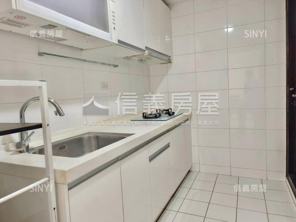 北區鳥瞰市景三房平車房屋室內格局與周邊環境