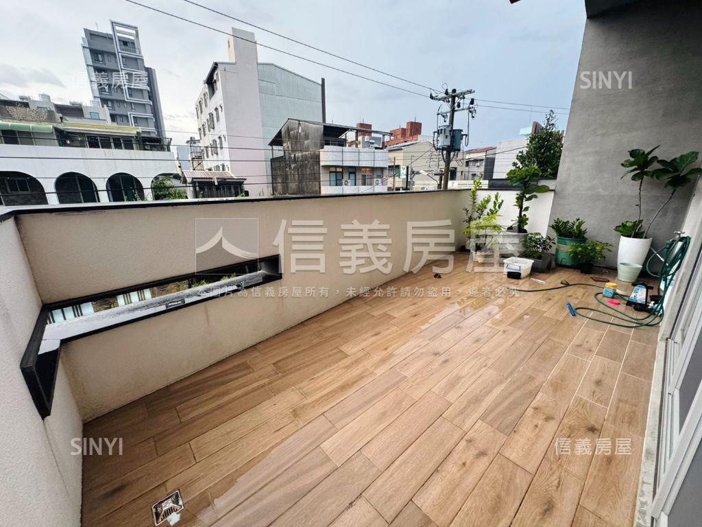 連建當代質感電梯面寬車墅房屋室內格局與周邊環境