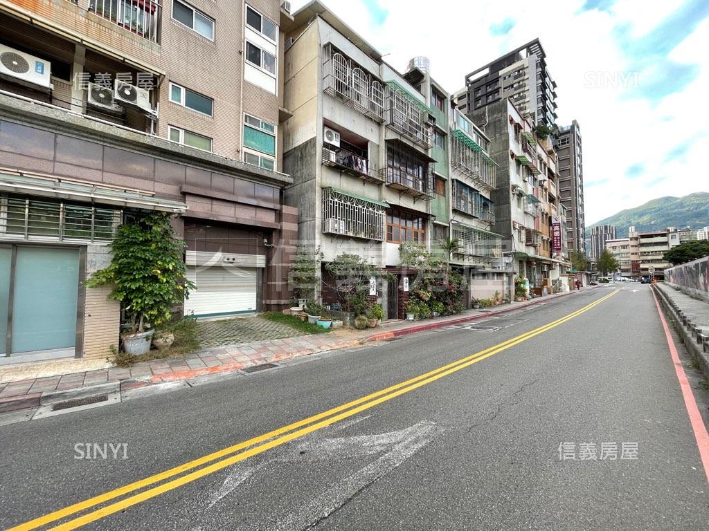 近磺港路－獨立機械車位房屋室內格局與周邊環境