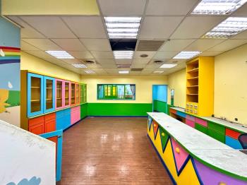 新生南路首排透天