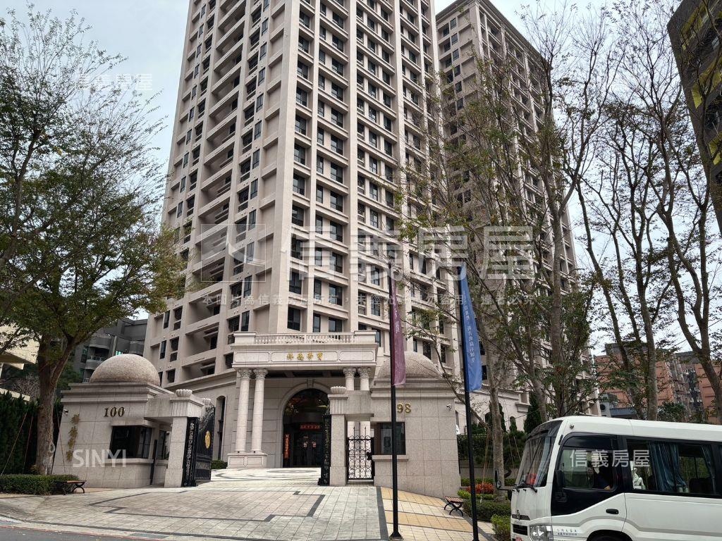 五股帝堡超美兩房車位房屋室內格局與周邊環境