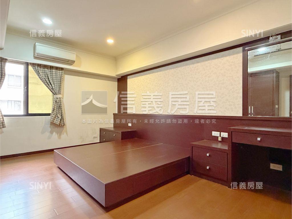 專任近新竹市區大三房平車房屋室內格局與周邊環境