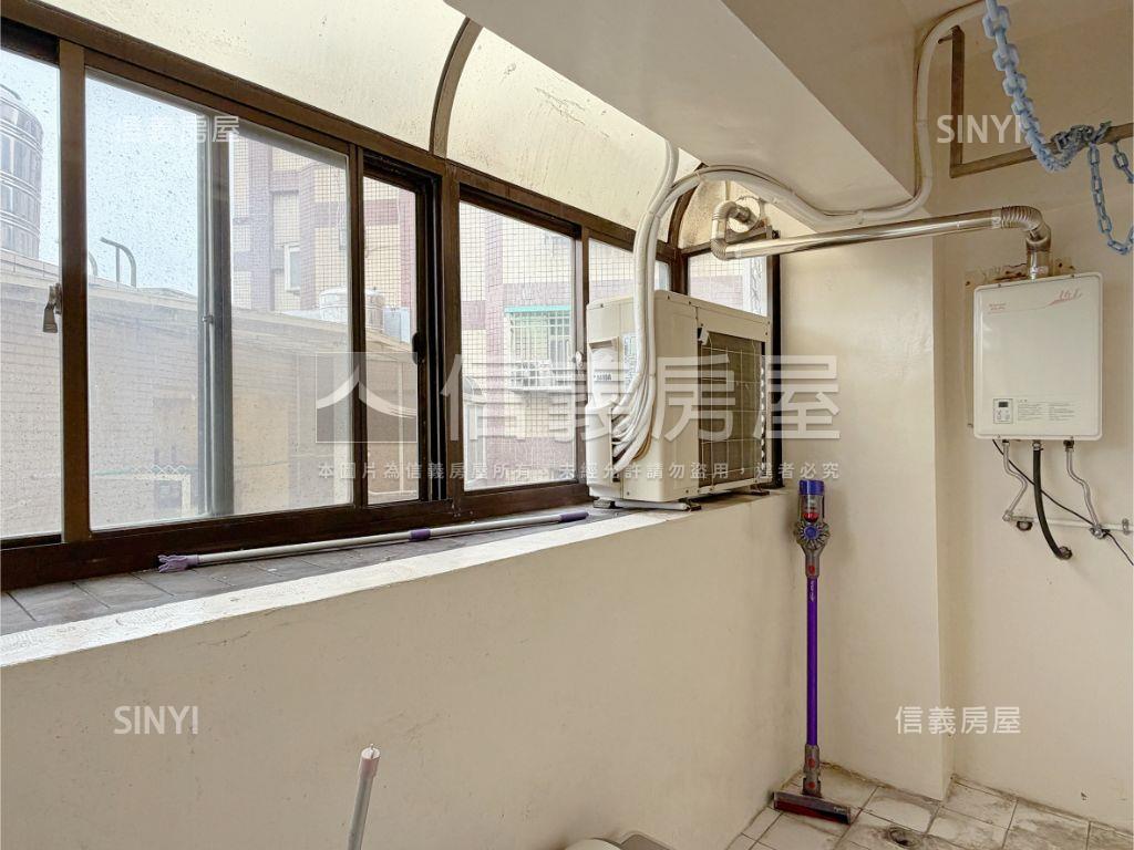 專任近新竹市區大三房平車房屋室內格局與周邊環境