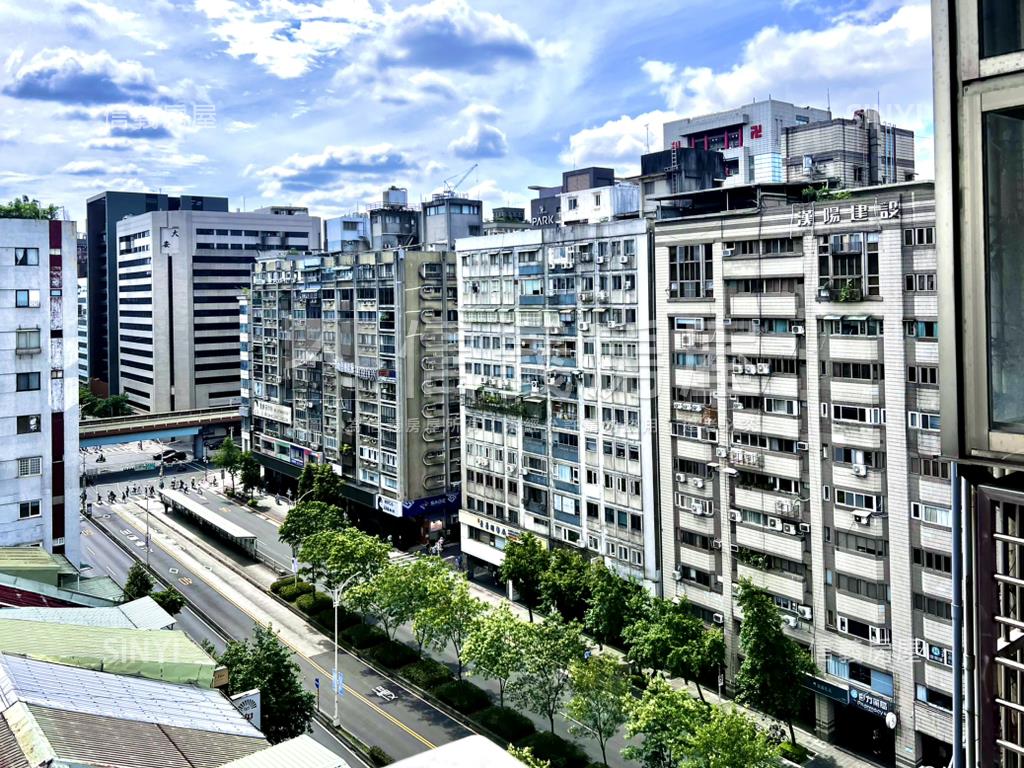 大安站全日管高樓三房兩衛房屋室內格局與周邊環境