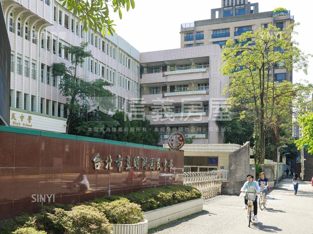 言葉里房屋室內格局與周邊環境