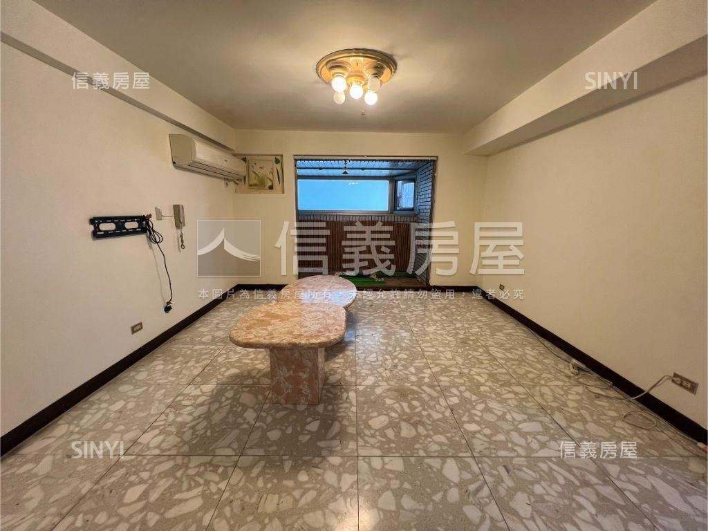 民生面東三面採光電梯三房房屋室內格局與周邊環境