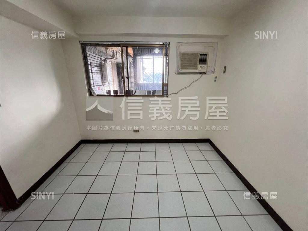 民生面東三面採光電梯三房房屋室內格局與周邊環境