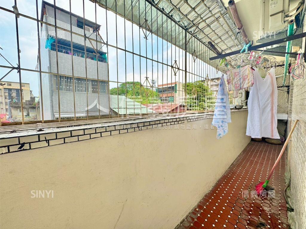 東區３樓美寓房屋室內格局與周邊環境