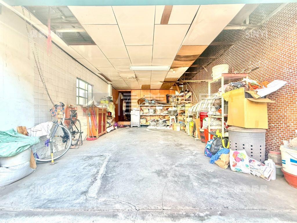 仁雄商圈臨路透天房屋室內格局與周邊環境