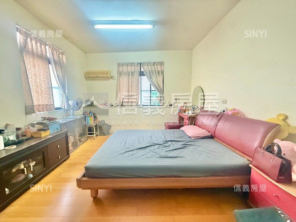 仁雄商圈臨路透天房屋室內格局與周邊環境