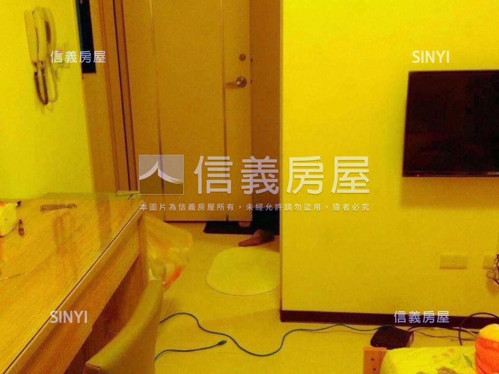 嶺東精銳ＡＣＥ整棟套房房屋室內格局與周邊環境
