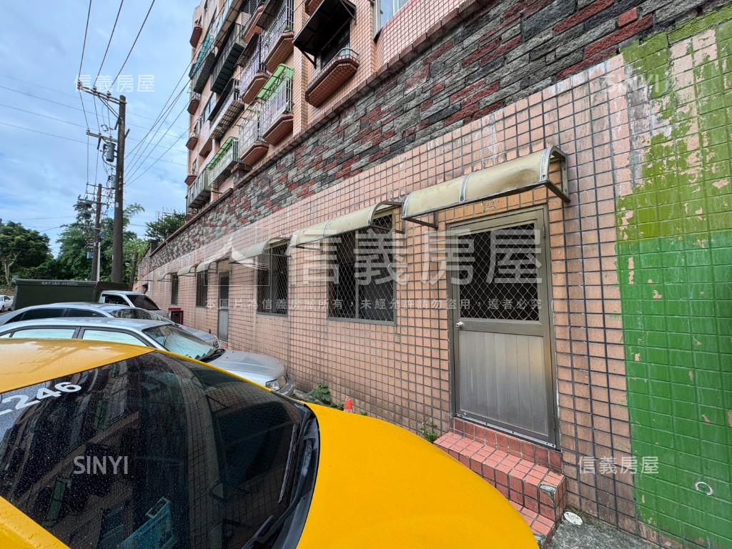 近客家文化館豪華大苑房屋室內格局與周邊環境