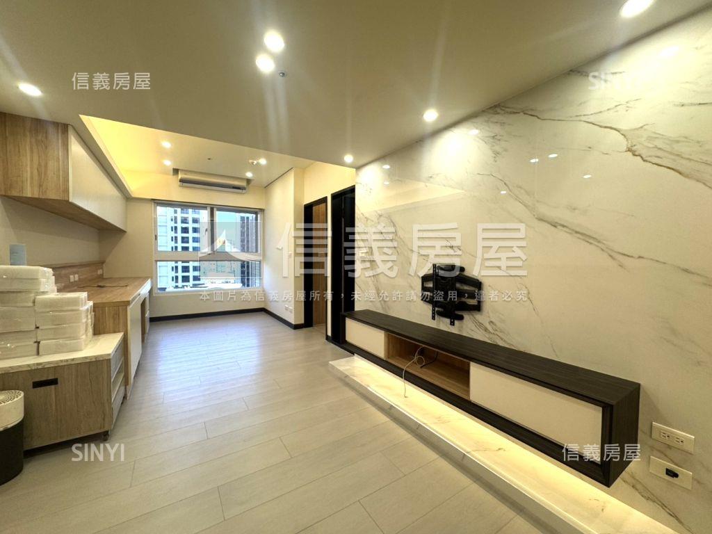 新板巨星～頂裝景觀兩房房屋室內格局與周邊環境