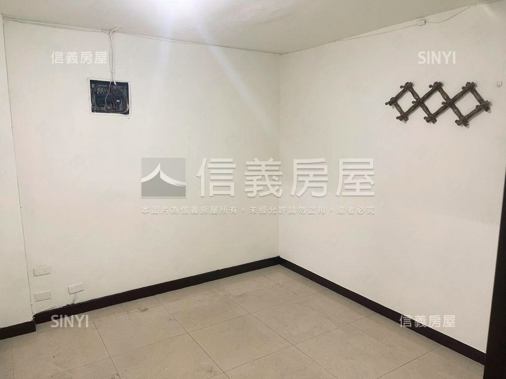 容石園一樓華廈房屋室內格局與周邊環境