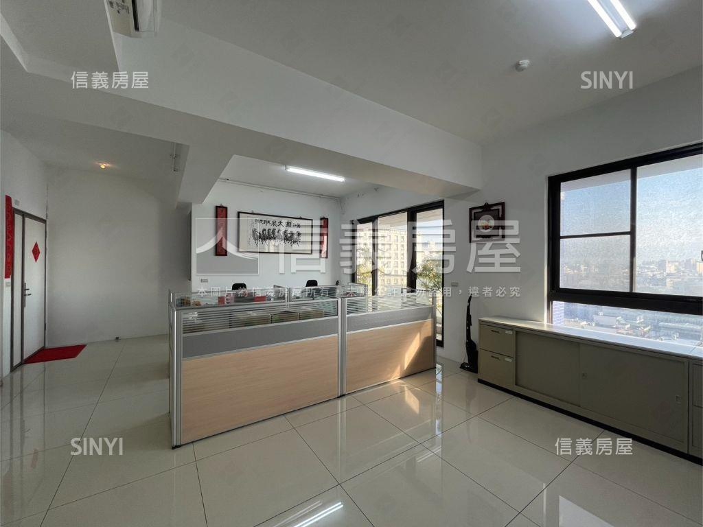 稀有昇公館大空間三房車位房屋室內格局與周邊環境