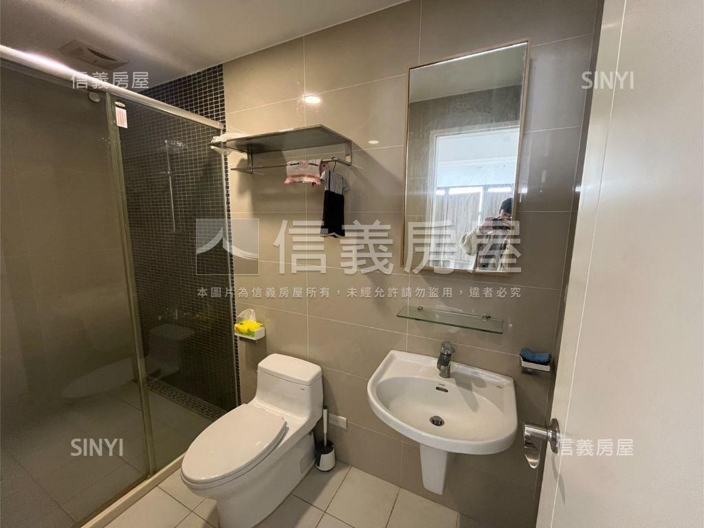 稀有昇公館大空間三房車位房屋室內格局與周邊環境