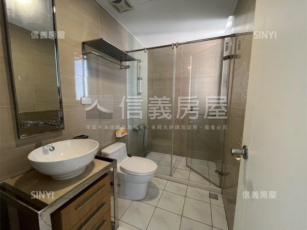 稀有昇公館大空間三房車位房屋室內格局與周邊環境