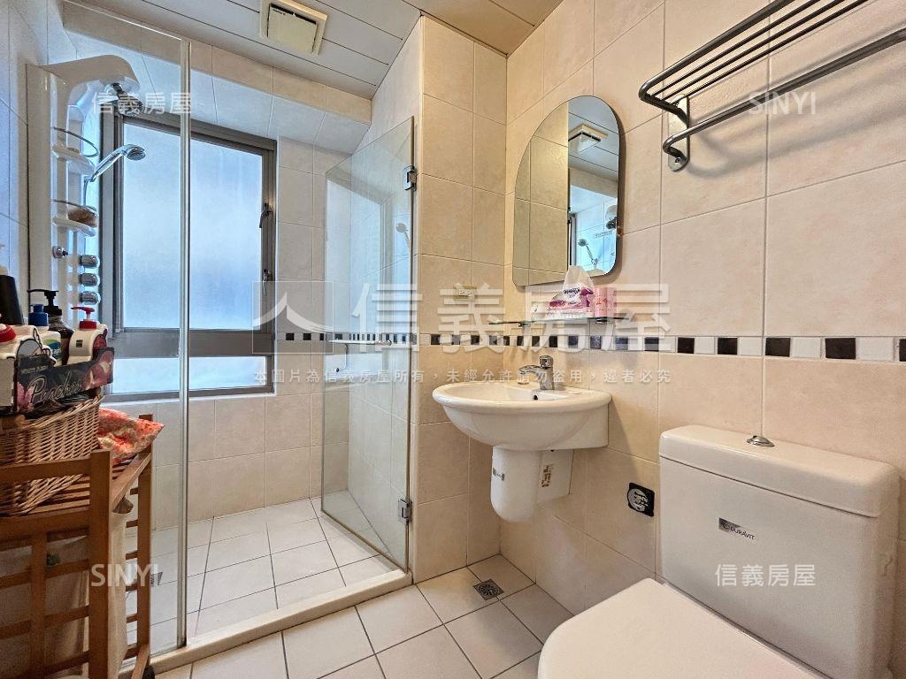 全友天池｜四房雙平車房屋室內格局與周邊環境