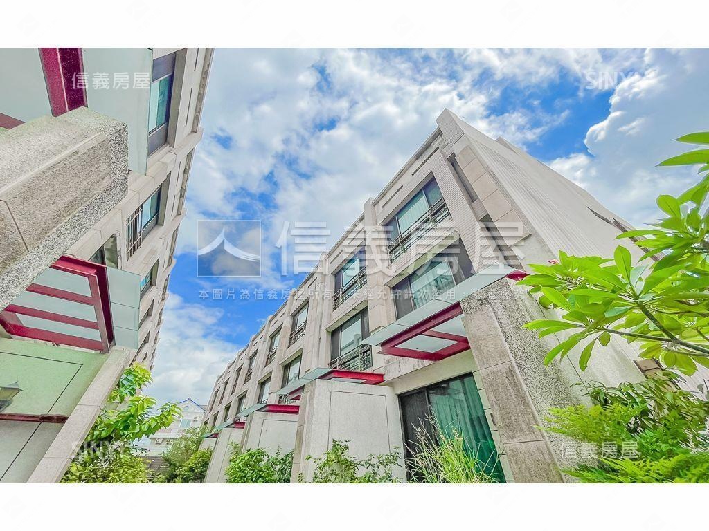 稀有西屯震後美墅獨立車庫房屋室內格局與周邊環境