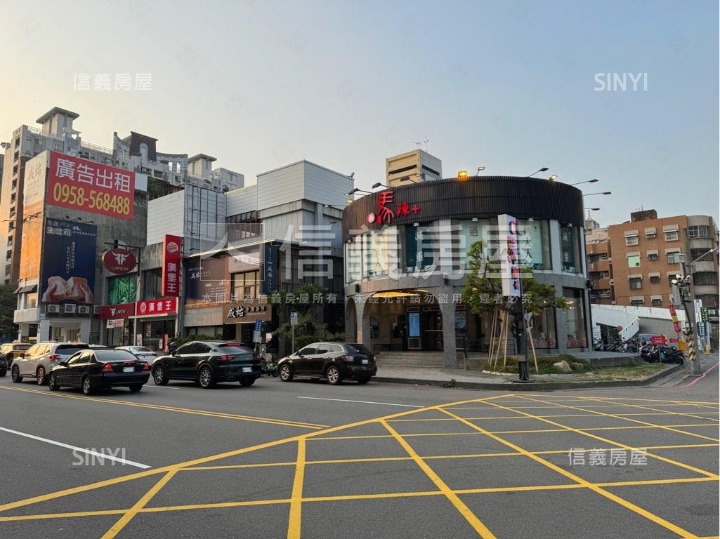 近勤美商圈河畔大面寬店面房屋室內格局與周邊環境