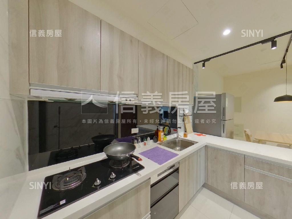 亞悅晴空稀有兩房兩衛房屋室內格局與周邊環境