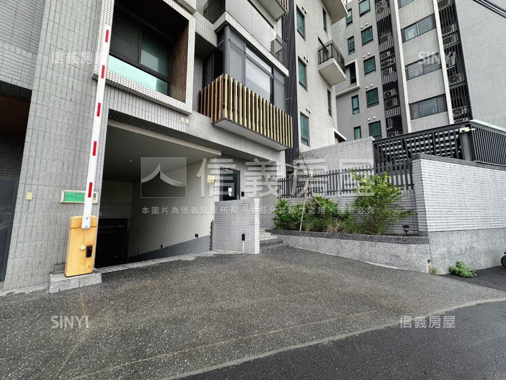 亞悅晴空稀有兩房兩衛房屋室內格局與周邊環境