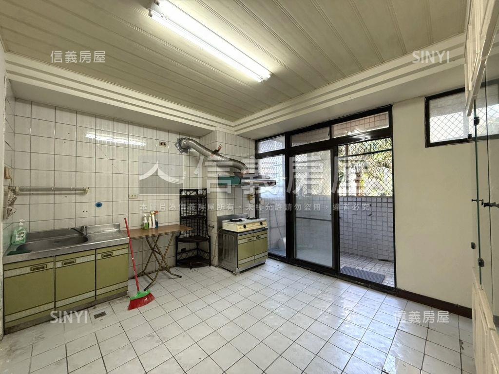 ✨近中國醫大三房平車房屋室內格局與周邊環境