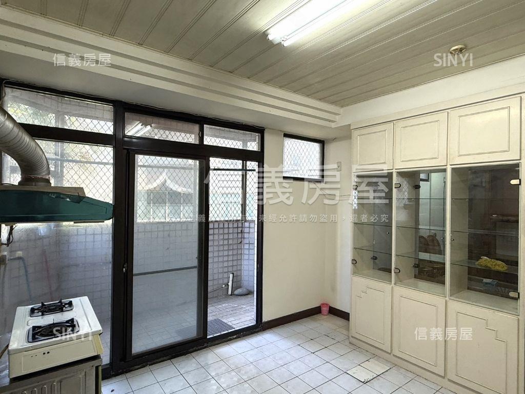 ✨近中國醫大三房平車房屋室內格局與周邊環境