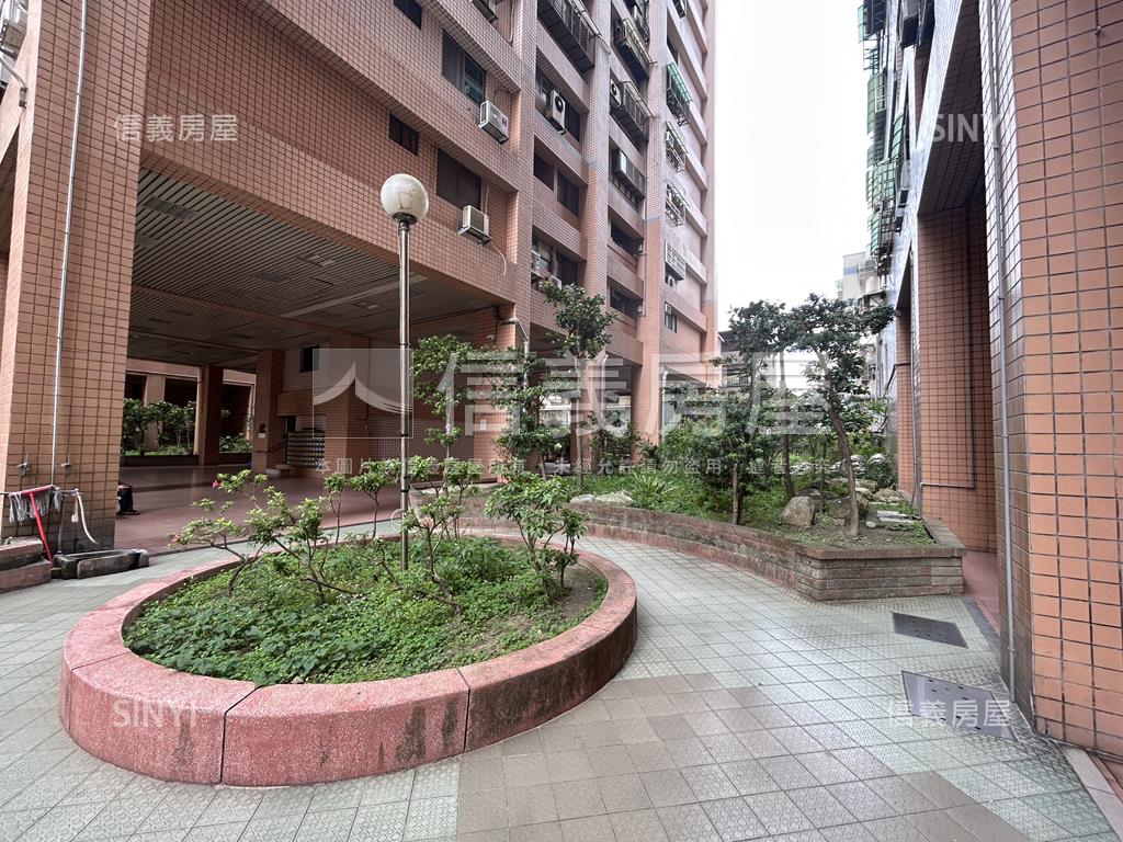 低總價中國江山美兩房房屋室內格局與周邊環境