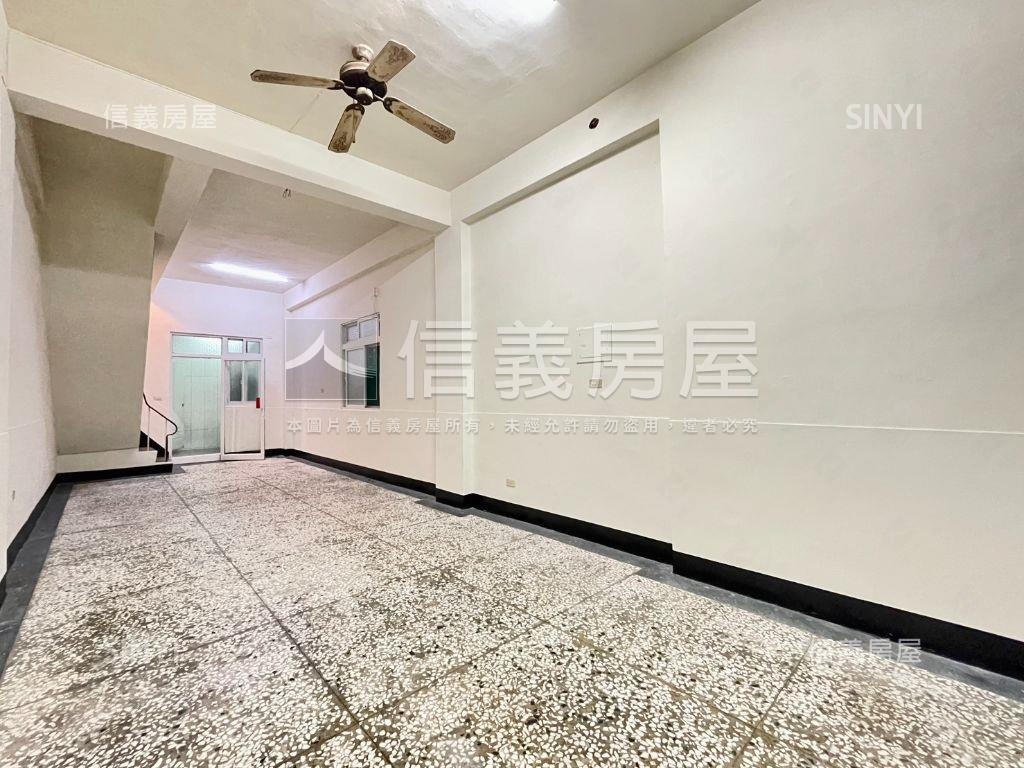 小港正路好入手一二樓店住房屋室內格局與周邊環境