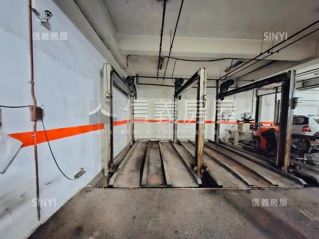 北區面園道優質商辦附車位房屋室內格局與周邊環境