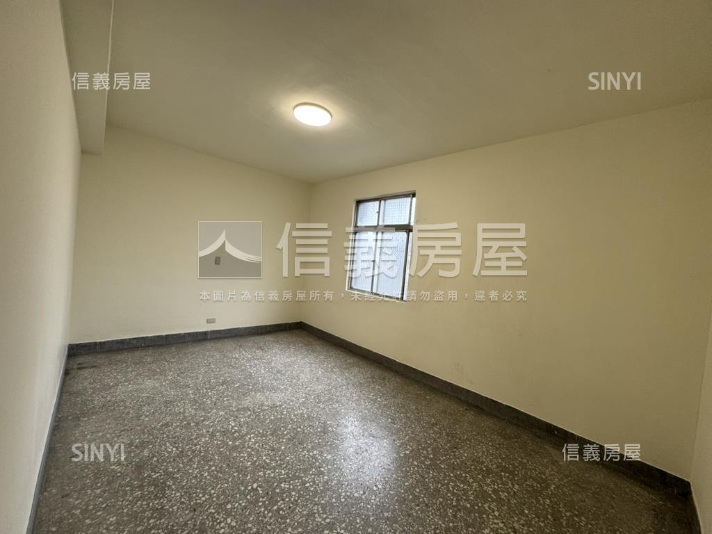 新莊路四樓房屋室內格局與周邊環境