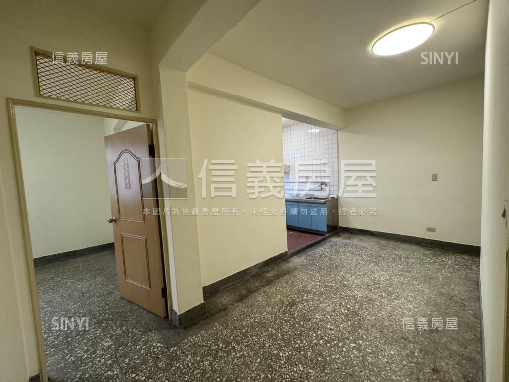 新莊路四樓房屋室內格局與周邊環境