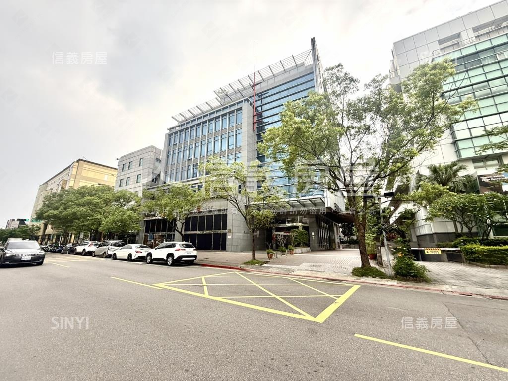 內湖科技１樓店辦房屋室內格局與周邊環境